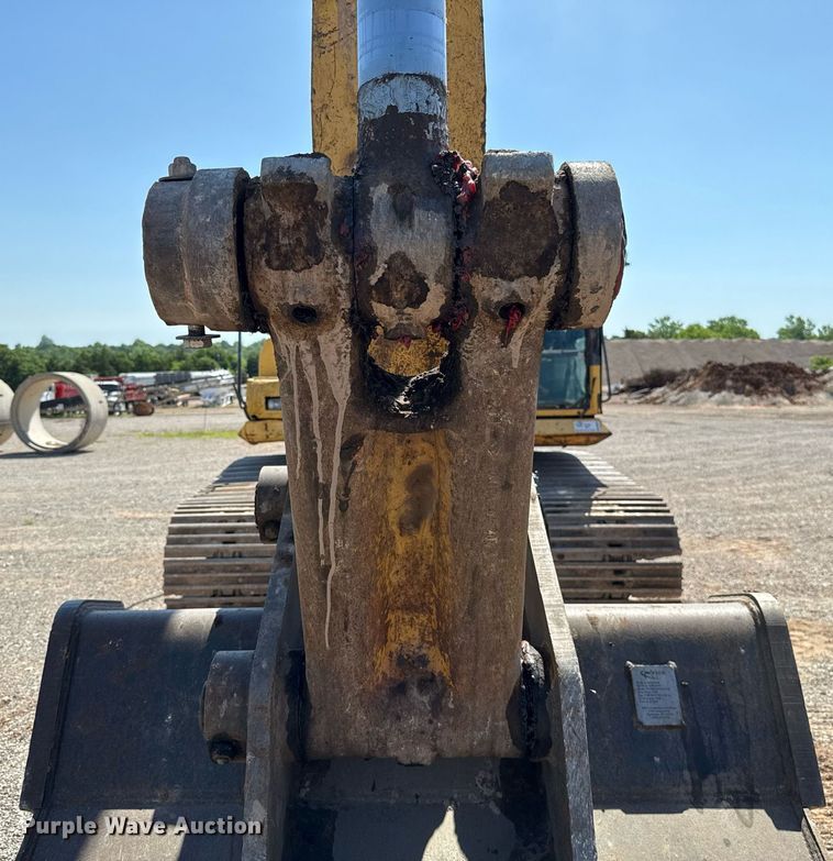 image for item DW5049 2006 Komatsu PC300LC-7 excavator