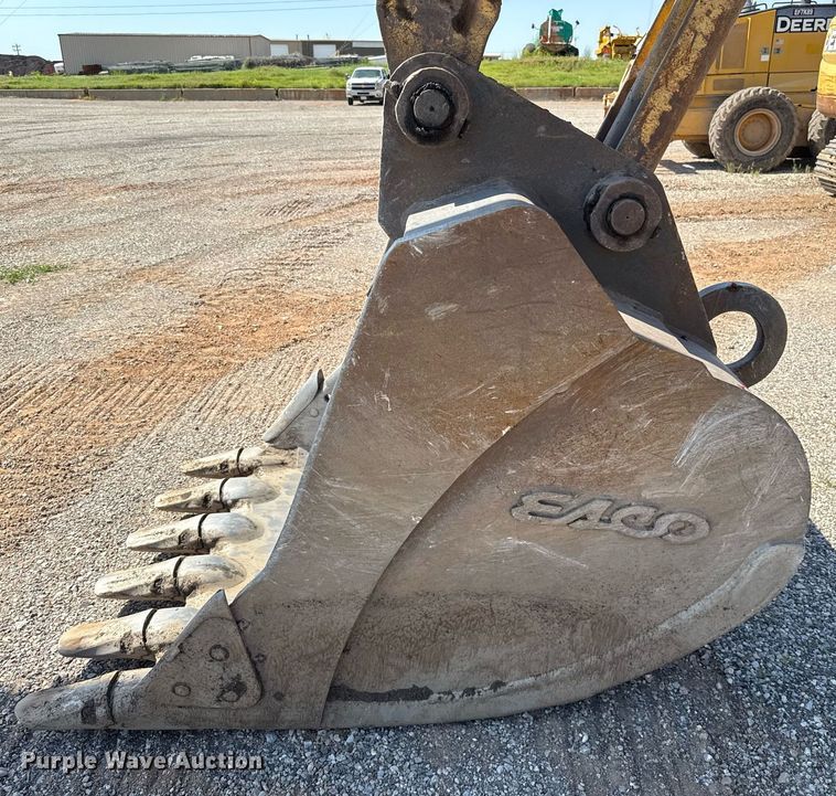 image for item DW5049 2006 Komatsu PC300LC-7 excavator