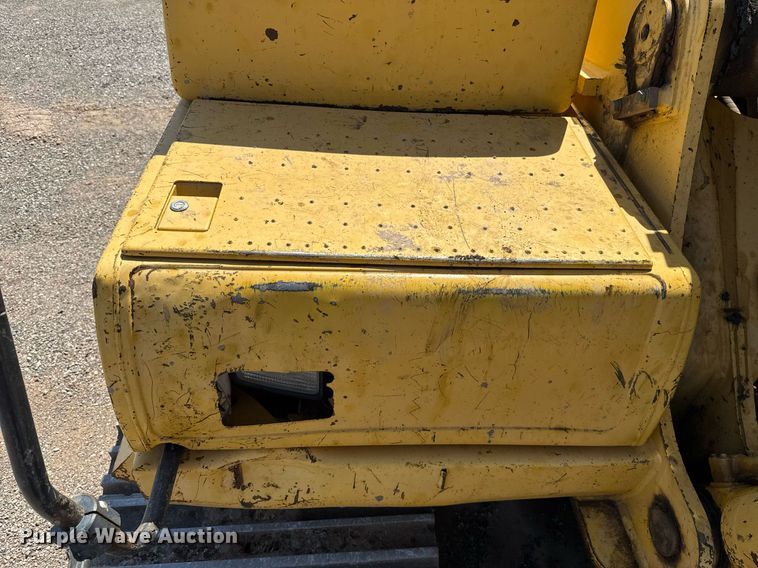 image for item DW5049 2006 Komatsu PC300LC-7 excavator