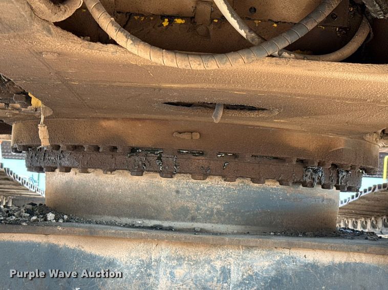 image for item DW5049 2006 Komatsu PC300LC-7 excavator