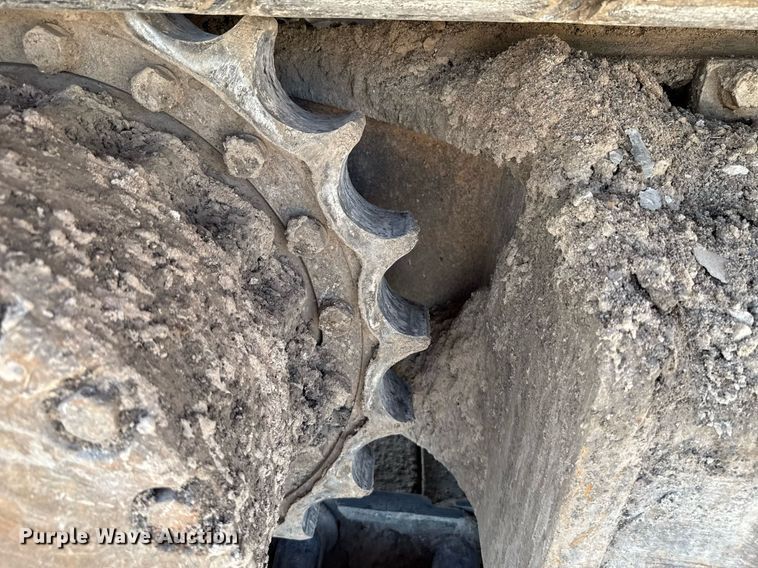 image for item DW5049 2006 Komatsu PC300LC-7 excavator