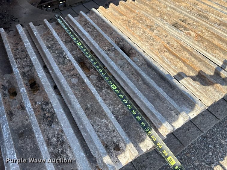 image for item DW5049 2006 Komatsu PC300LC-7 excavator