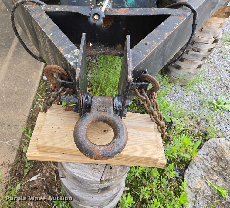 image for item DW7012 DynaTech generator