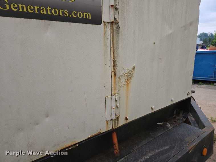 image for item DW7012 DynaTech generator