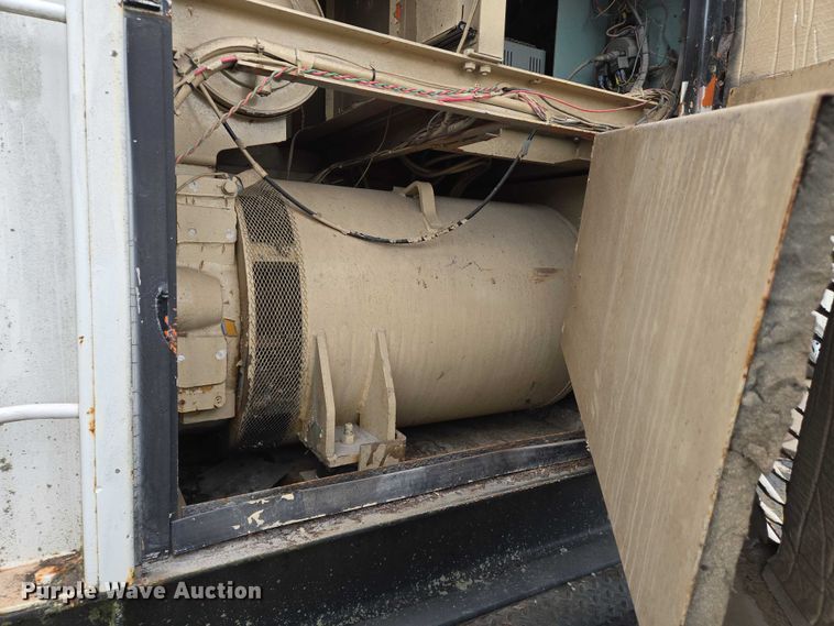 image for item DW7012 DynaTech generator