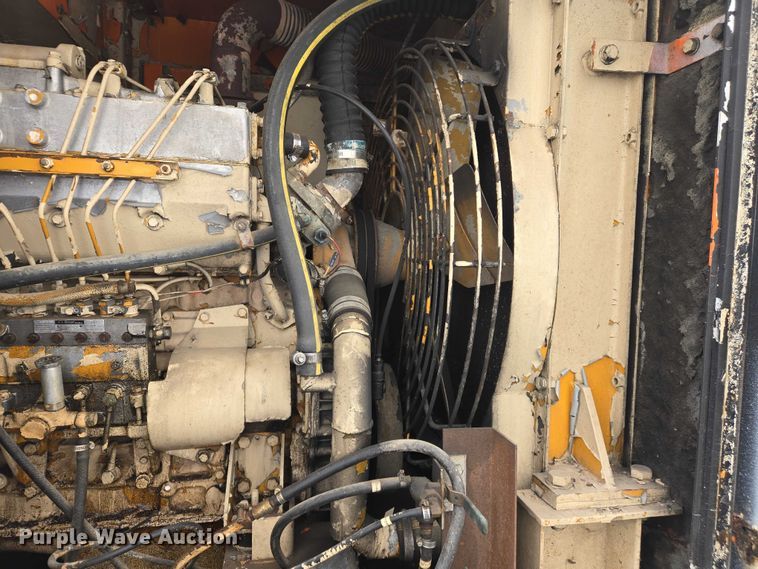 image for item DW7012 DynaTech generator