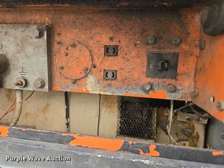 image for item DW7012 DynaTech generator