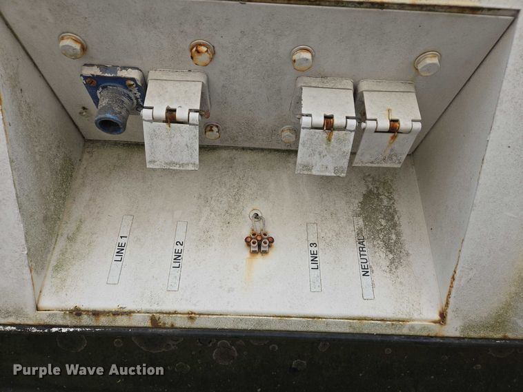 image for item DW7012 DynaTech generator