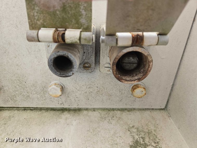 image for item DW7012 DynaTech generator