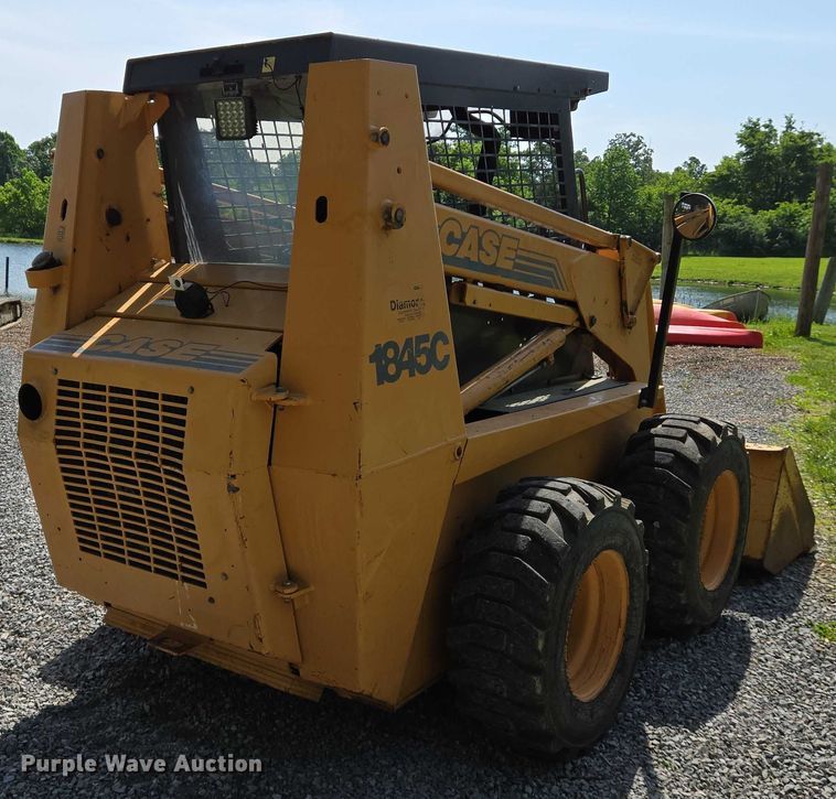 image for item DW7015 2000 Case 1845C skid steer loader