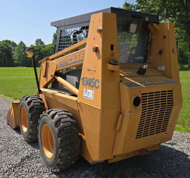 image for item DW7015 2000 Case 1845C skid steer loader