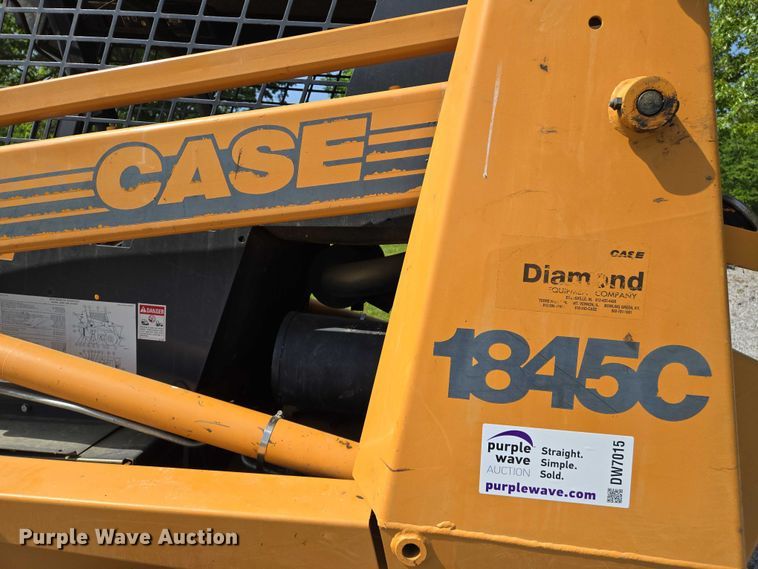 image for item DW7015 2000 Case 1845C skid steer loader