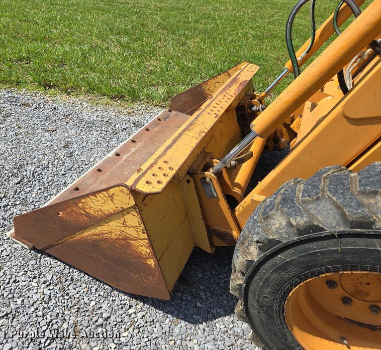 image for item DW7015 2000 Case 1845C skid steer loader