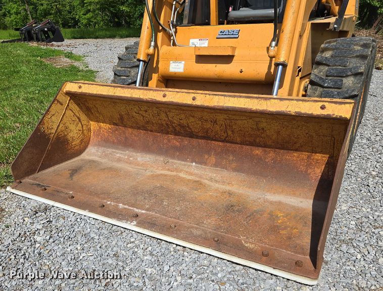 image for item DW7015 2000 Case 1845C skid steer loader