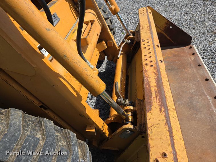 image for item DW7015 2000 Case 1845C skid steer loader