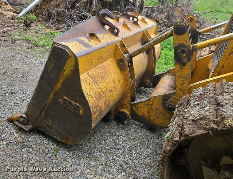 image for item DW7034 1989 John Deere 555G track loader