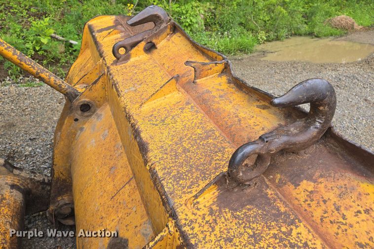 image for item DW7034 1989 John Deere 555G track loader