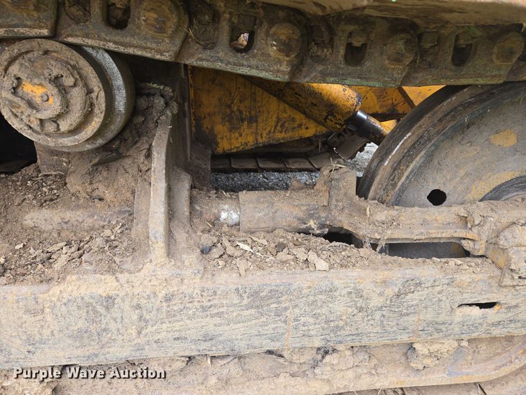 image for item DW7034 1989 John Deere 555G track loader