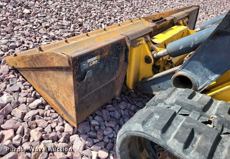 image for item DX6979 2020 John Deere 333G tracked skid steer loader