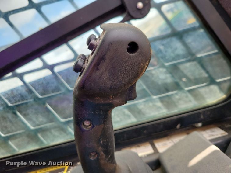 image for item DX6979 2020 John Deere 333G tracked skid steer loader