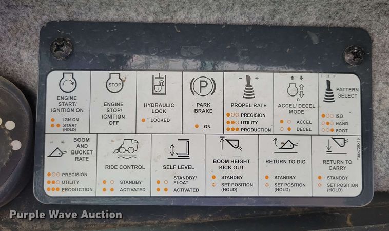 image for item DX6979 2020 John Deere 333G tracked skid steer loader