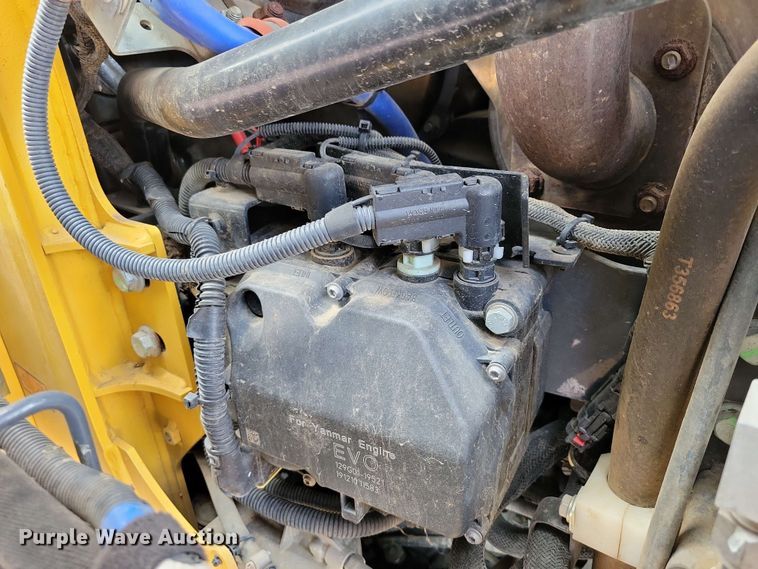 image for item DX6979 2020 John Deere 333G tracked skid steer loader