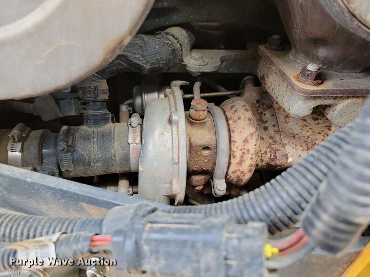 image for item DX6979 2020 John Deere 333G tracked skid steer loader