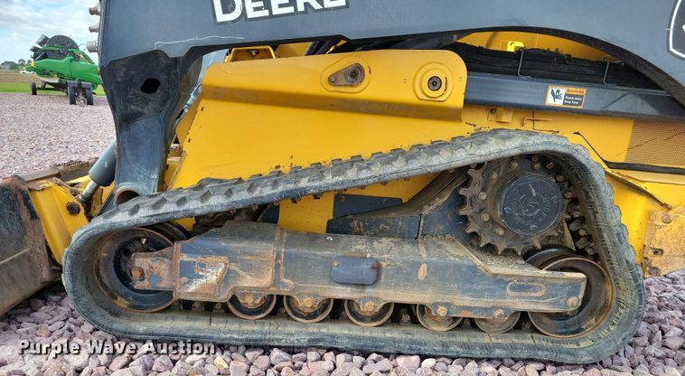 image for item DX6979 2020 John Deere 333G tracked skid steer loader