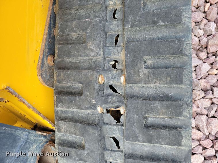 image for item DX6979 2020 John Deere 333G tracked skid steer loader