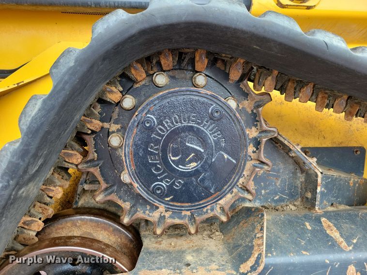 image for item DX6979 2020 John Deere 333G tracked skid steer loader