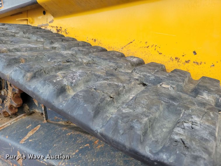 image for item DX6979 2020 John Deere 333G tracked skid steer loader