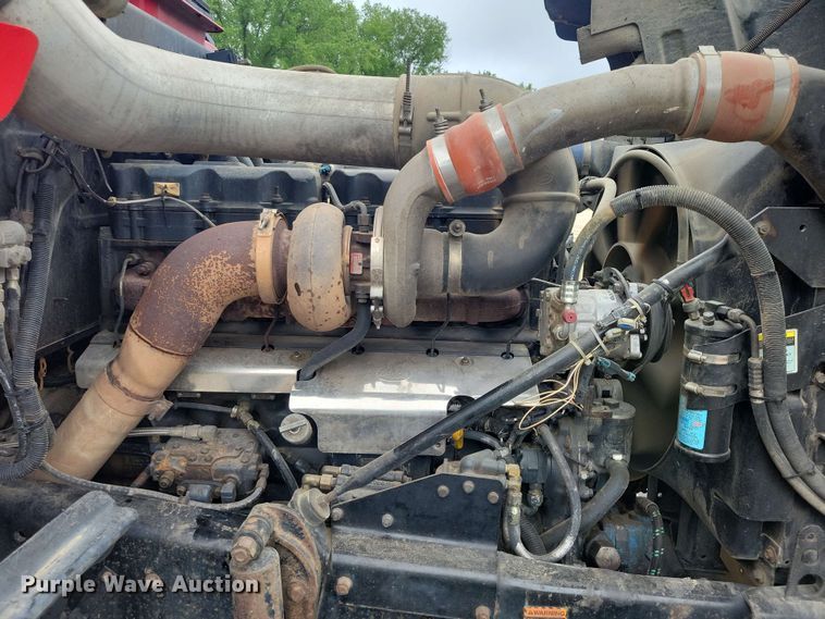 image for item DX6984 1999 Mack RD688S dump truck