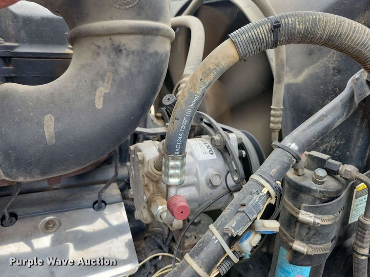 image for item DX6984 1999 Mack RD688S dump truck