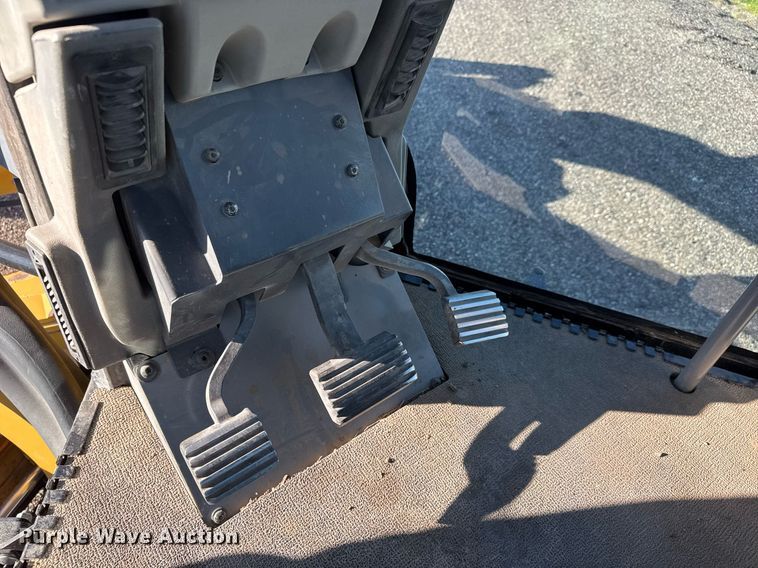 image for item DX8981 2012 Caterpillar 12M2 VHP Plus motor grader