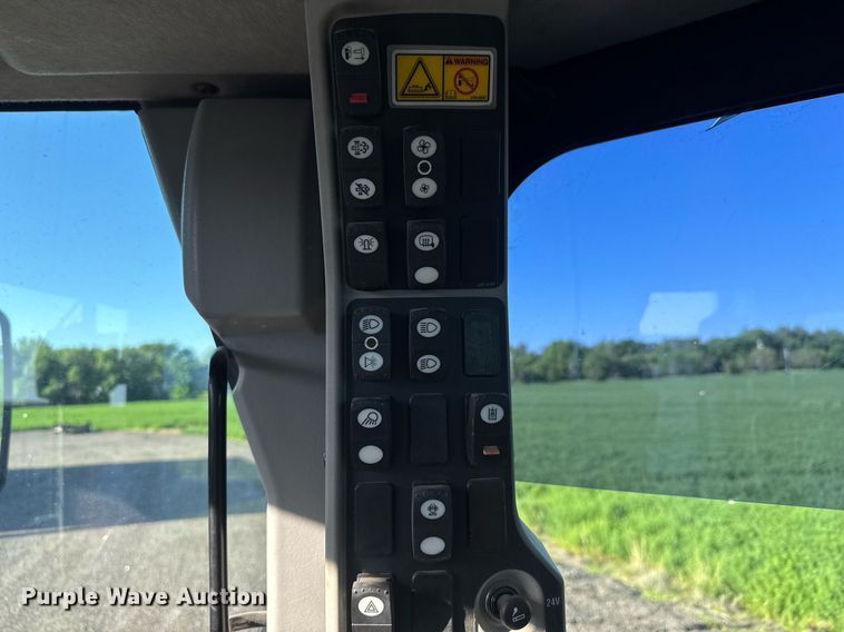 image for item DX8981 2012 Caterpillar 12M2 VHP Plus motor grader