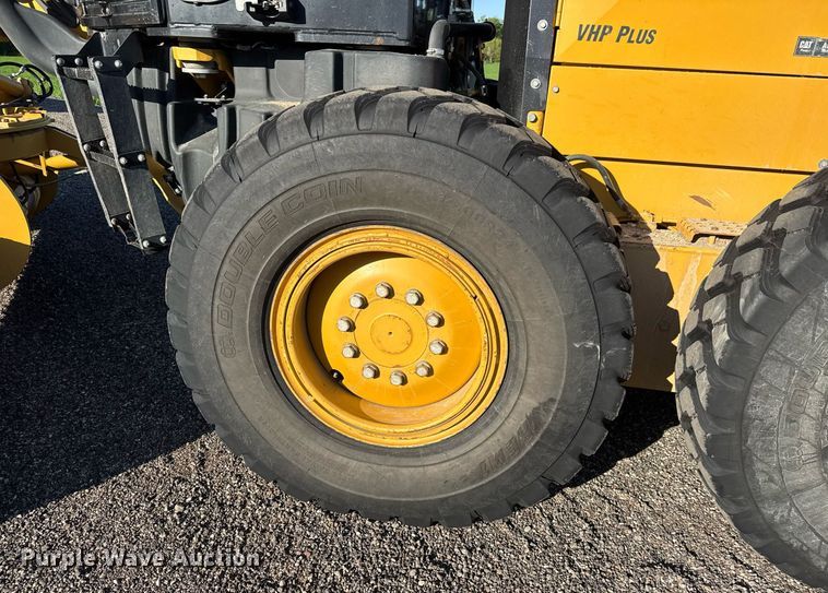 image for item DX8981 2012 Caterpillar 12M2 VHP Plus motor grader