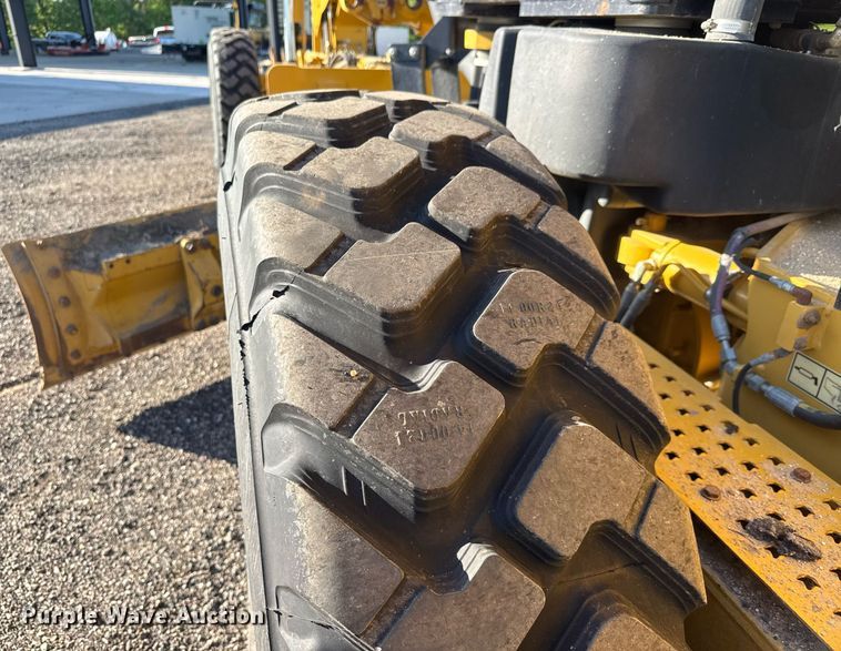 image for item DX8981 2012 Caterpillar 12M2 VHP Plus motor grader