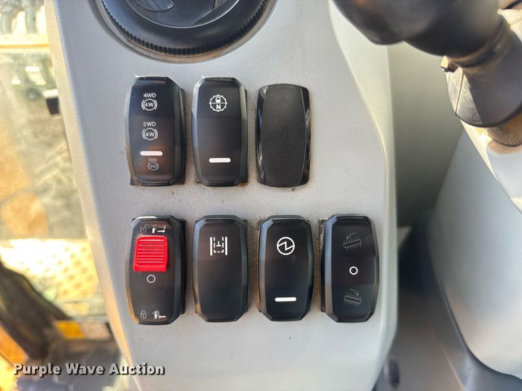 image for item DX8984 2016 Caterpillar 420F2 IT backhoe