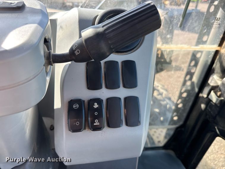 image for item DX8984 2016 Caterpillar 420F2 IT backhoe