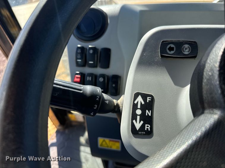 image for item DX8984 2016 Caterpillar 420F2 IT backhoe