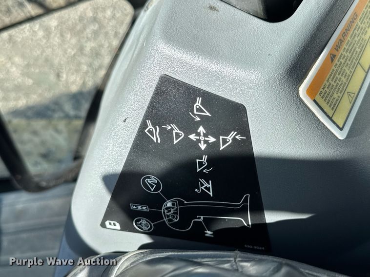 image for item DX8984 2016 Caterpillar 420F2 IT backhoe