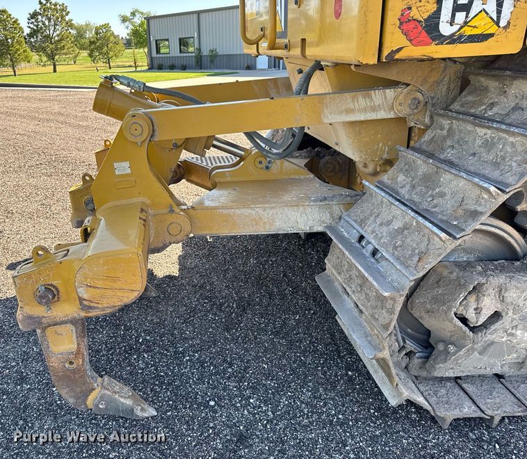 image for item DX8985 2018 Caterpillar D6N XL dozer