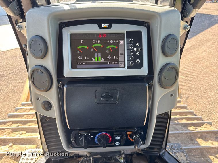 image for item DX8985 2018 Caterpillar D6N XL dozer