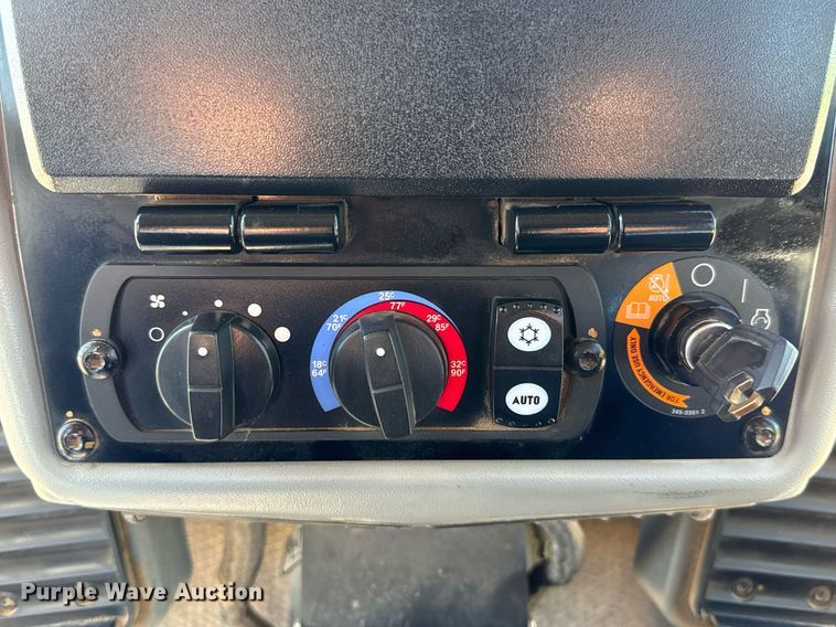 image for item DX8985 2018 Caterpillar D6N XL dozer