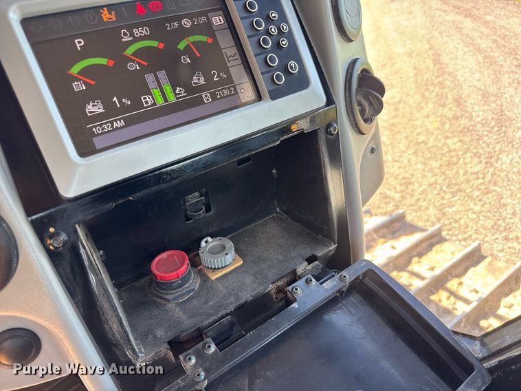 image for item DX8985 2018 Caterpillar D6N XL dozer