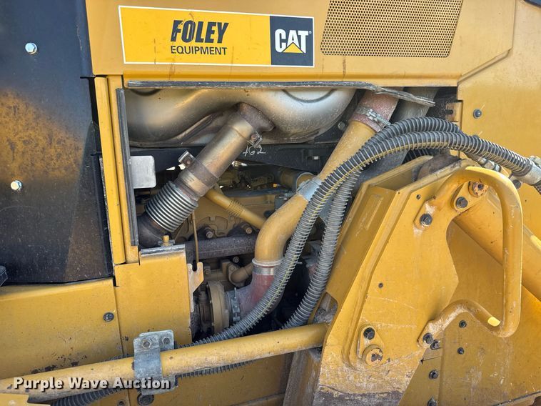 image for item DX8985 2018 Caterpillar D6N XL dozer
