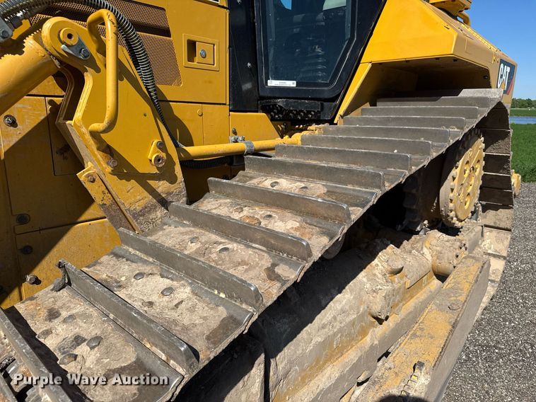 image for item DX8985 2018 Caterpillar D6N XL dozer