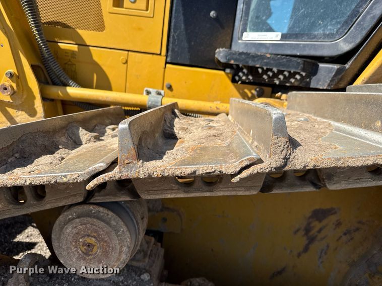 image for item DX8985 2018 Caterpillar D6N XL dozer