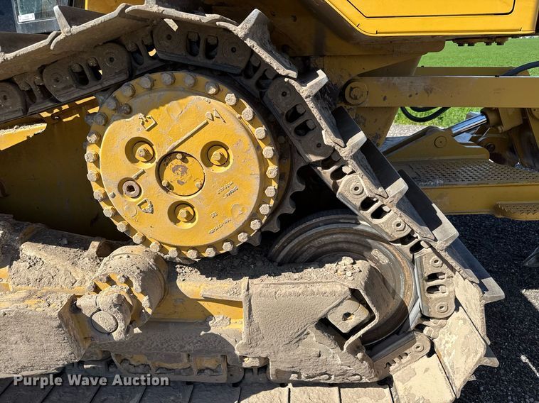 image for item DX8985 2018 Caterpillar D6N XL dozer