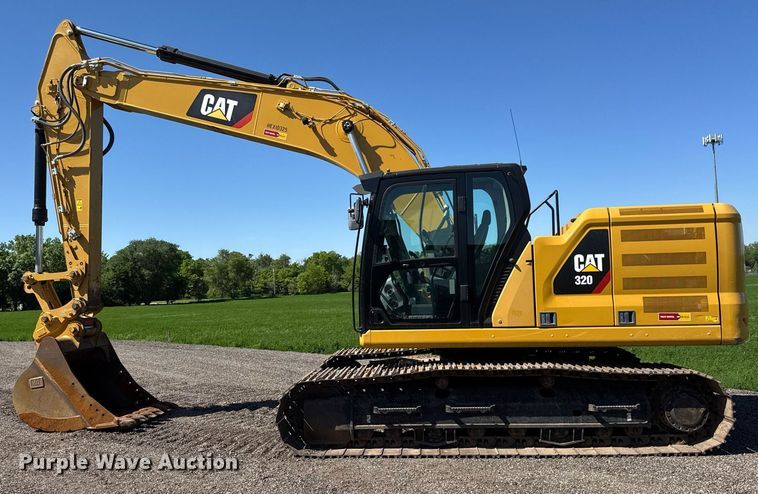 image for item DX8986 2018 Caterpillar 320 excavator